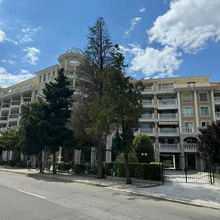 Roma Νεσέμπαρ